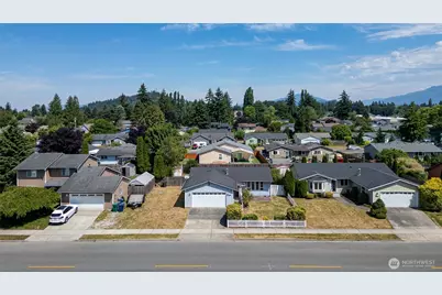 1215 E Gilkey Road, Burlington, WA 98233 - Photo 31