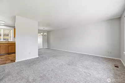 1215 E Gilkey Road, Burlington, WA 98233 - Photo 9