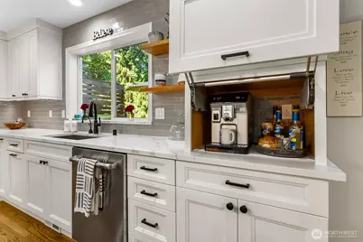 2715 17th Avenue Ct SW, Puyallup, WA 98371 - Photo 9