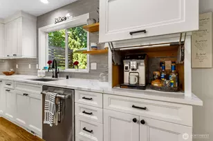 2715 17th Ave Ct SW, Puyallup, WA 98371 - Photo 9