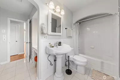 1119 N Tacoma Avenue, Tacoma, WA 98403 - Photo 13