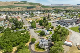 600 12th St, Bridgeport, WA 98813 - Photo 9