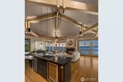 4604 W Raye Street, Seattle, WA 98199 - Photo 9
