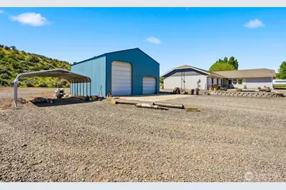 15180 Cottonwood Canyon Road, Yakima, WA 98908 - Photo 27