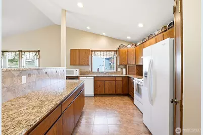 15180 Cottonwood Canyon Road, Yakima, WA 98908 - Photo 9