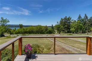 61 Robbins Rd, Nordland, WA 98358 - Photo 9