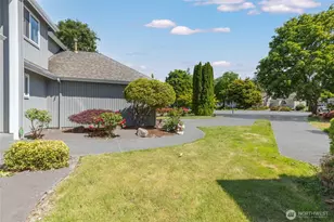 12708 NE 101st Pl, Kirkland, WA 98033 - Photo 3