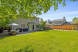 2204 112th Dr NE, Lake Stevens, WA 98258 - Photo 33