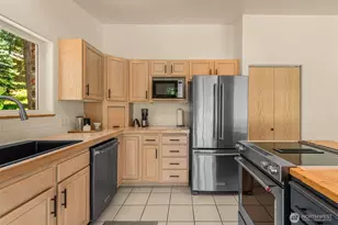 3050 Pinehurst Pl, Wenatchee, WA 98801 - Photo 11
