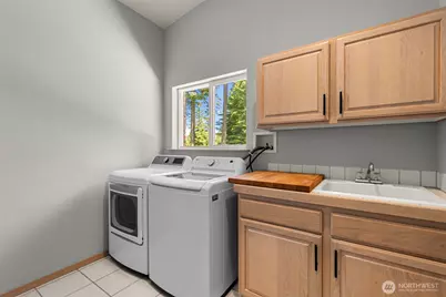 3050 Pinehurst Place, Wenatchee, WA 98801 - Photo 17