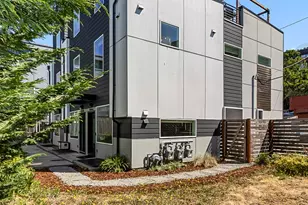 5244 Brooklyn Ave NE, Seattle, WA 98105 - Photo 1