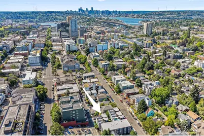 5244 Brooklyn Avenue NE #A, Seattle, WA 98105 - Photo 27