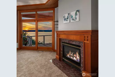 8204 East Side Drive NE, Tacoma, WA 98422 - Photo 19