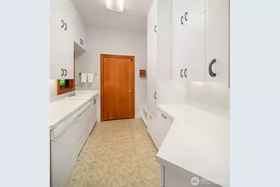 8204 East Side Drive NE, Tacoma, WA 98422 - Photo 35
