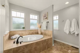 4700 49th Ave SW, Seattle, WA 98116 - Photo 25