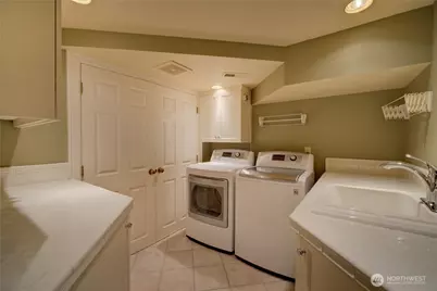 3608 Evergreen Point Road, Medina, WA 98039 - Photo 25