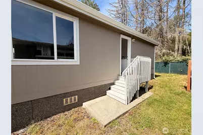 201 W Oakview Avenue #24, Centralia, WA 98531 - Photo 13