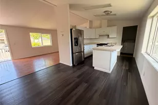 201 W Oakview Ave, Centralia, WA 98531 - Photo 5