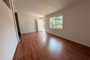 201 W Oakview Ave, Centralia, WA 98531 - Photo 9
