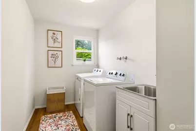 20211 24th Avenue NE, Shoreline, WA 98155 - Photo 17