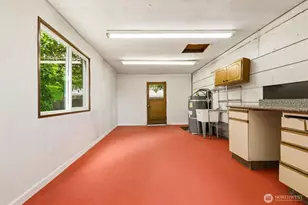 20211 24th Ave NE, Shoreline, WA 98155 - Photo 25