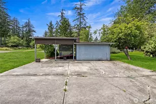 13327 Agate Beach Rd, Anderson Island, WA 98303 - Photo 33