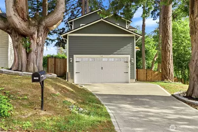 3631 W F Street, Bremerton, WA 98312 - Photo 1