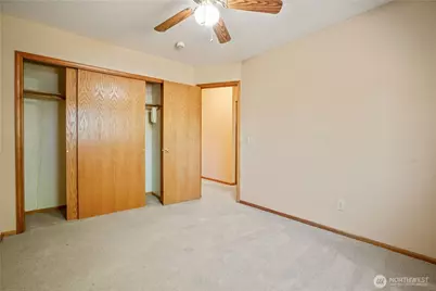8555 Bender Road, Lynden, WA 98264 - Photo 21