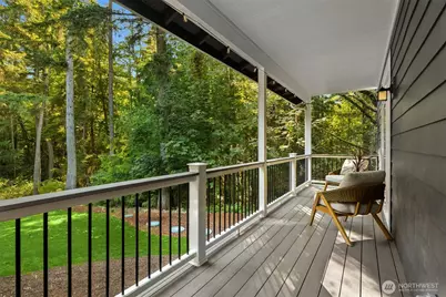 16761 NE Sanwick Place, Bainbridge Island, WA 98110 - Photo 19