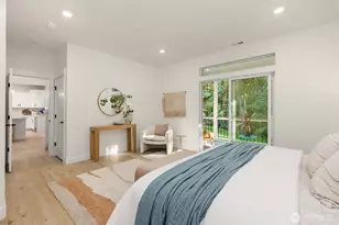 16761 NE Sanwick Pl, Bainbridge Island, WA 98110 - Photo 17