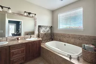 7019 NE Lake Vista Dr, Moses Lake, WA 98837 - Photo 17