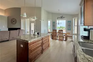 7019 NE Lake Vista Dr, Moses Lake, WA 98837 - Photo 9