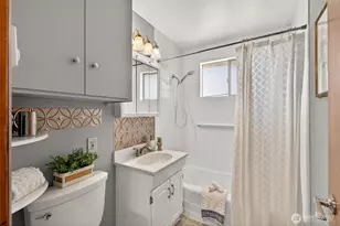 912 138 St E, Tacoma, WA 98445 - Photo 13