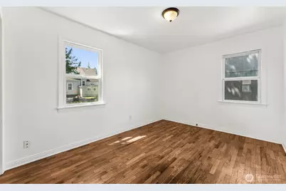 512 118th Street S, Tacoma, WA 98444 - Photo 11