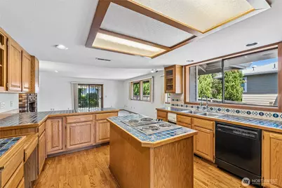 1780 N Harmon Street, Tacoma, WA 98406 - Photo 9