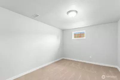 5305 64th St W, University Place, WA 98467 - Photo 23