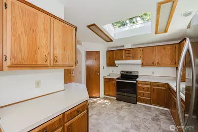6525 SE Skycrest Lane, Port Orchard, WA 98366 - Photo 17