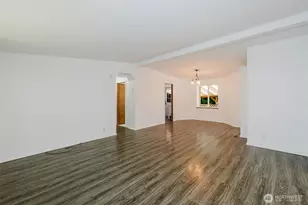 6525 SE Skycrest Ln, Port Orchard, WA 98366 - Photo 5
