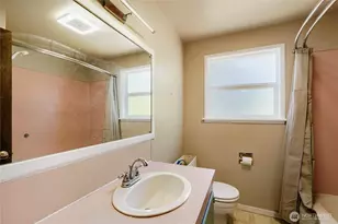 16615 10th Ave SW, Burien, WA 98166 - Photo 11