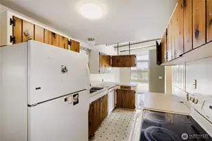 16615 10th Ave SW, Burien, WA 98166 - Photo 7