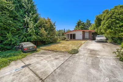16615 10th Avenue SW, Burien, WA 98166 - Photo 1