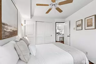 769 Hayes St, Seattle, WA 98109 - Photo 17