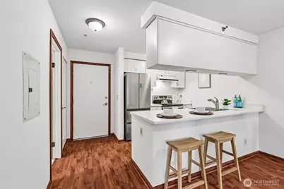 769 Hayes Street #309, Seattle, WA 98109 - Photo 13