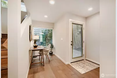 6533 34th Avenue SW #B, Seattle, WA 98126 - Photo 7