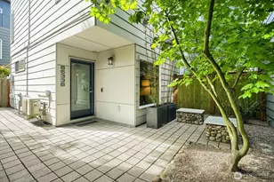 6533 34th Ave SW, Seattle, WA 98126 - Photo 3