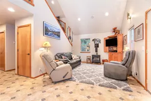 6978 Rainier Way, Deming, WA 98244 - Photo 3