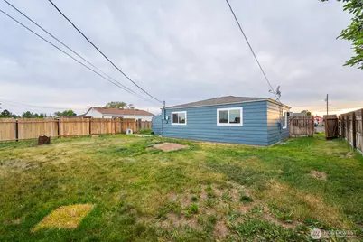 4253 NE Lincoln Drive, Moses Lake, WA 98837 - Photo 15