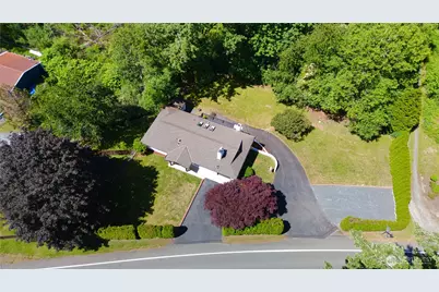 13227 Lake Kathleen Road SE, Renton, WA 98059 - Photo 27