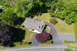 13227 Lake Kathleen Rd SE, Renton, WA 98059 - Photo 27