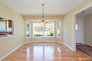 2015 W 7th St, Port Angeles, WA 98363 - Photo 9